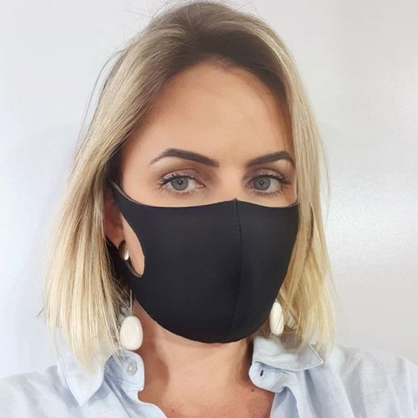 Máscara Reutilizável de Poliéster